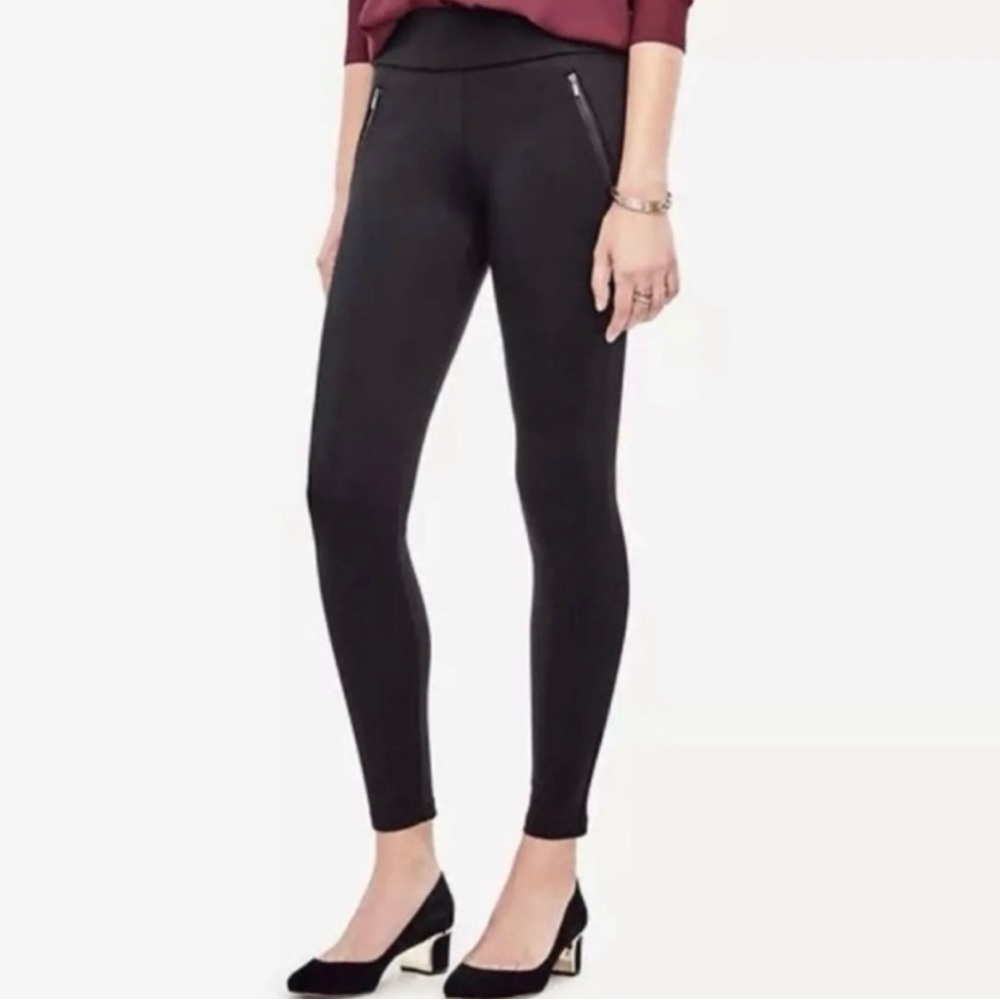 Ann Taylor Black Ponte Legging